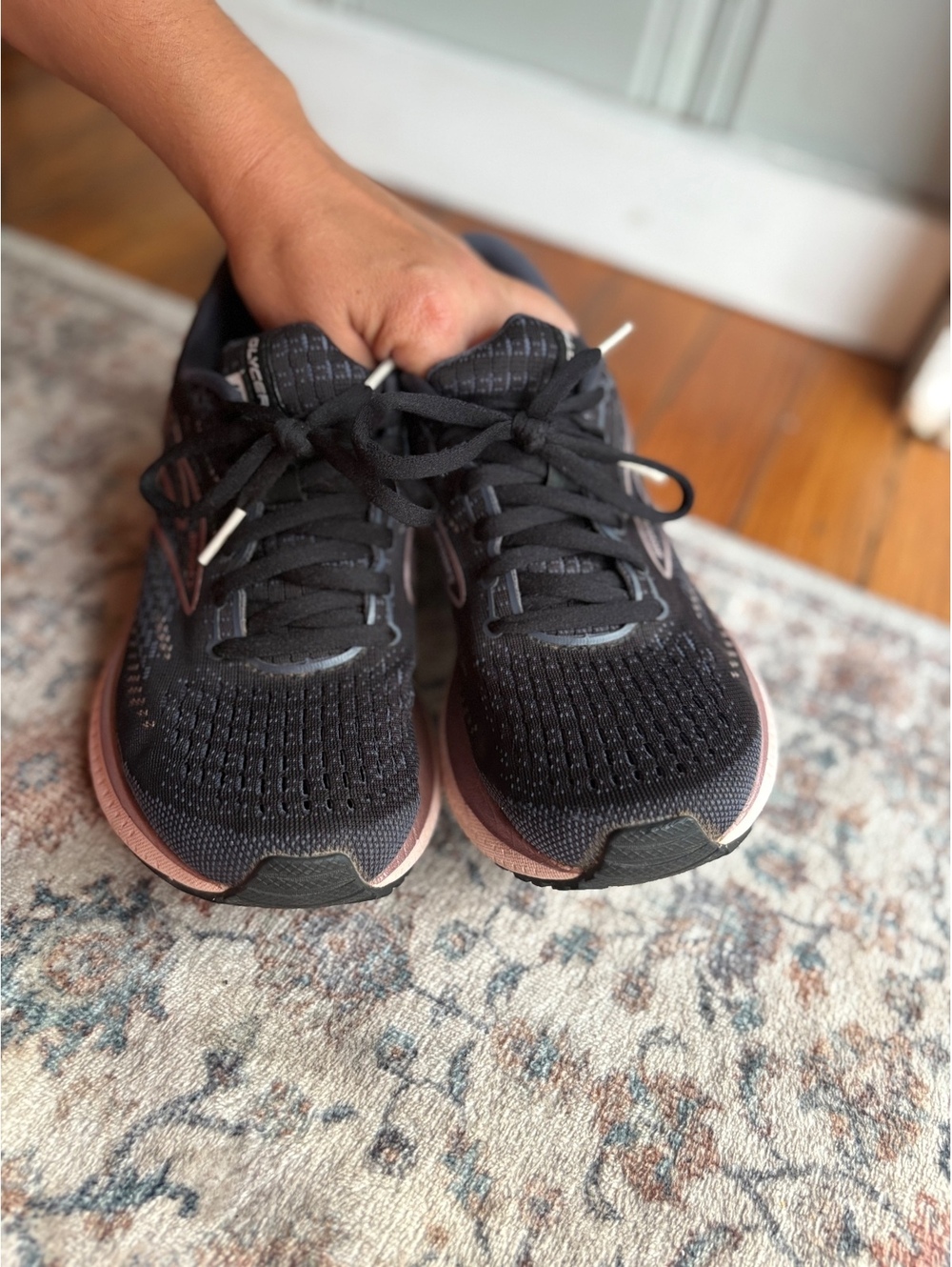 Womens size 6.5 Brooks Black and Rose Gold Running Sneakers - Picture 5 of 9